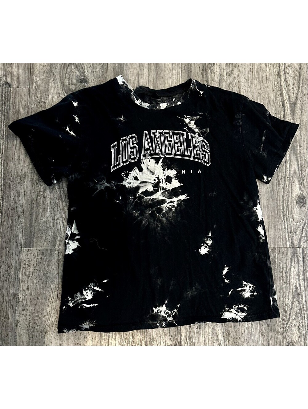 Shein Los Angeles Black Tie Dye & Letter Print Tee. Men’s Large Short sleeve